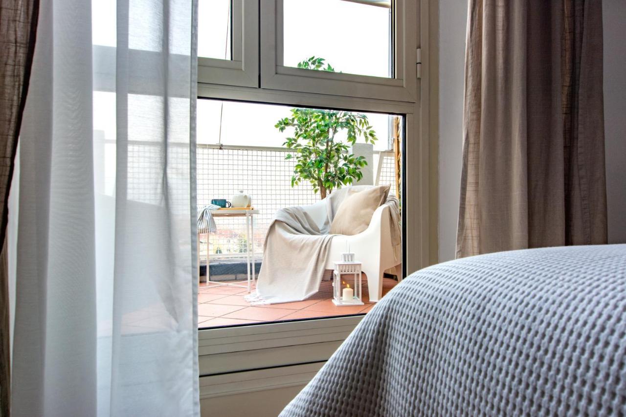 Sunny Side I Turin Suite Bagian luar foto